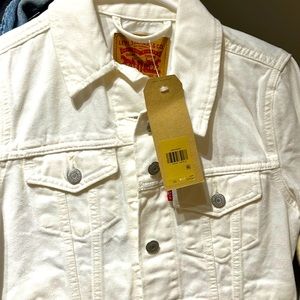NWT Levi Strauss white denim jacket XS